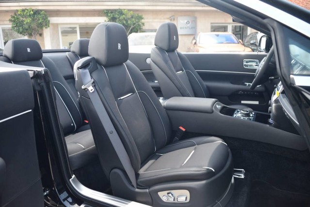 2017 Rolls-Royce Dawn Convertible
