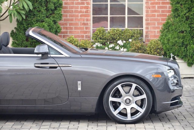 2017 Rolls-Royce Dawn Convertible