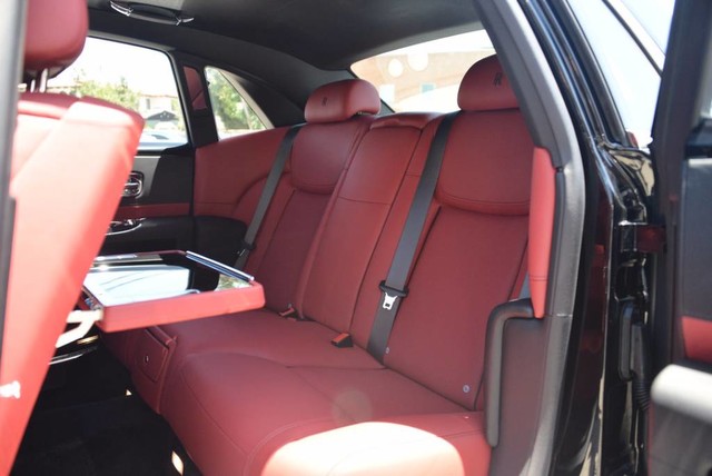 2017 Rolls-Royce Ghost Sedan