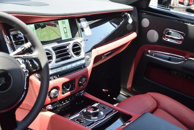 2017 Rolls-Royce Ghost Sedan
