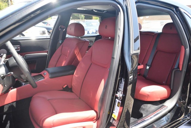 2017 Rolls-Royce Ghost Sedan