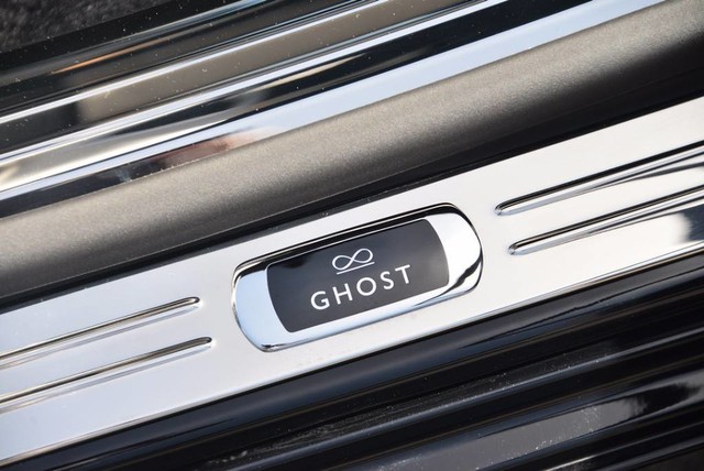 2017 Rolls-Royce Ghost Sedan