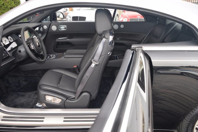 2017 Rolls-Royce Wraith Coupe