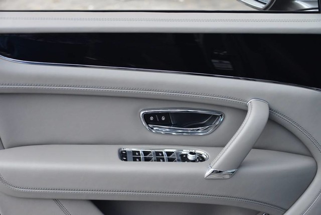 2018 Bentley Bentayga 4dr SUV