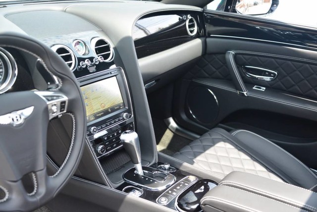 2017 Bentley Flying Spur V8 S
