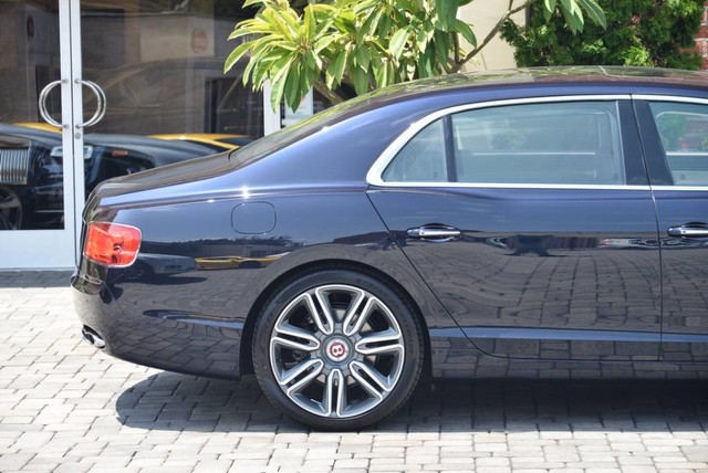 2017 Bentley Flying Spur V8