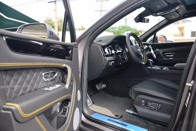 2018 Bentley Bentayga 4dr SUV