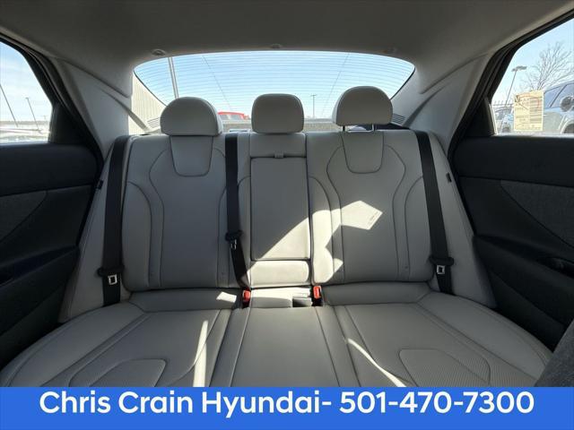 2026 Hyundai Elantra Hybrid Limited