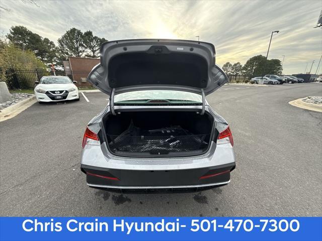 2026 Hyundai Elantra Hybrid SEL Sport