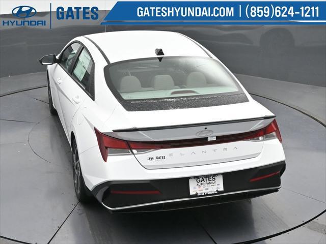 2025 Hyundai Elantra SEL Sport