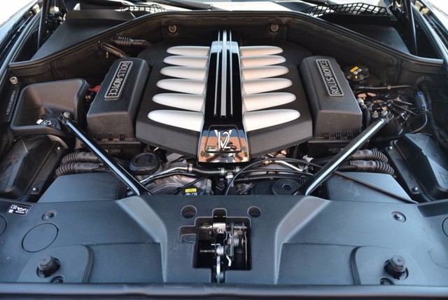 2016 Rolls-Royce Dawn 2dr Convertible