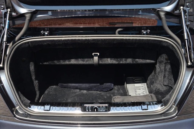 2016 Rolls-Royce Dawn 2dr Convertible