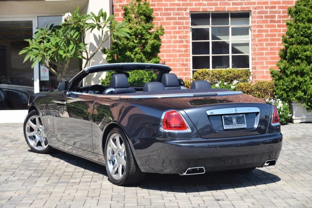 2016 Rolls-Royce Dawn 2dr Convertible
