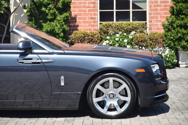 2016 Rolls-Royce Dawn 2dr Convertible