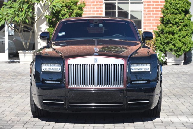 2017 Rolls-Royce Phantom Drophead Coupe Unknown
