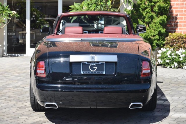 2017 Rolls-Royce Phantom Drophead Coupe Unknown