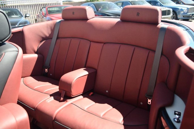 2017 Rolls-Royce Phantom Drophead Coupe Unknown
