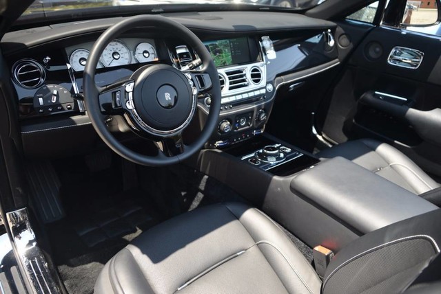 2016 Rolls-Royce Dawn 2dr Convertible