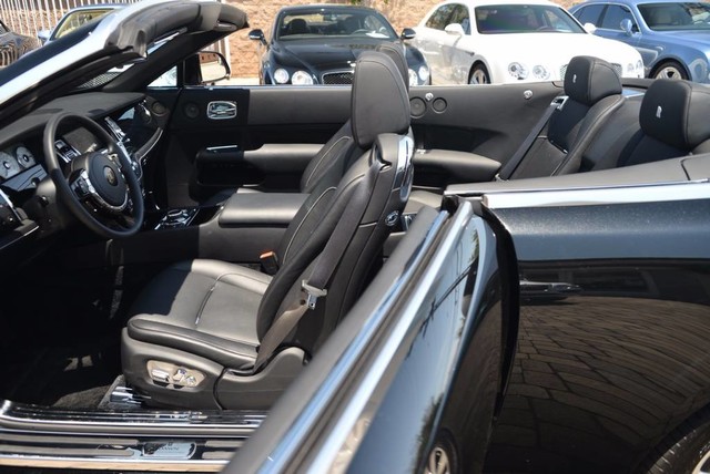 2016 Rolls-Royce Dawn 2dr Convertible