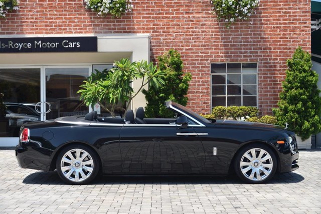 2016 Rolls-Royce Dawn 2dr Convertible