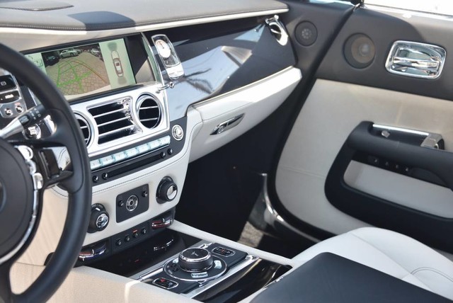 2016 Rolls-Royce Wraith 2dr Coupe