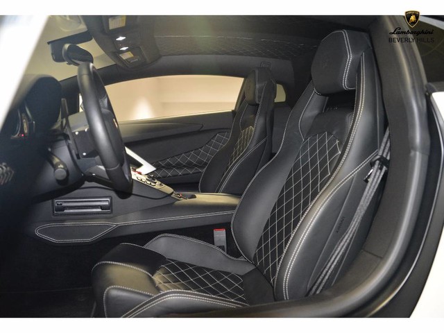 2015 Lamborghini Aventador 2dr Cpe