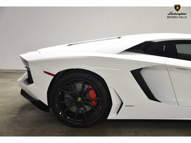 2015 Lamborghini Aventador 2dr Cpe