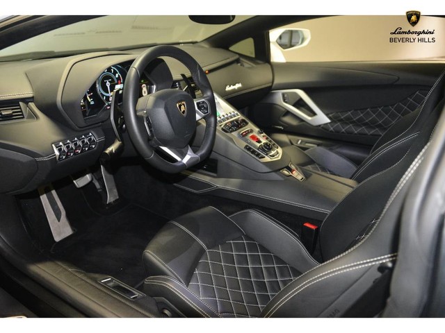 2015 Lamborghini Aventador 2dr Cpe