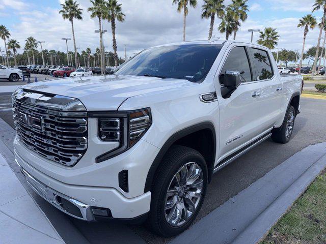 2023 GMC Sierra 1500 4WD Crew Cab Short Box Denali