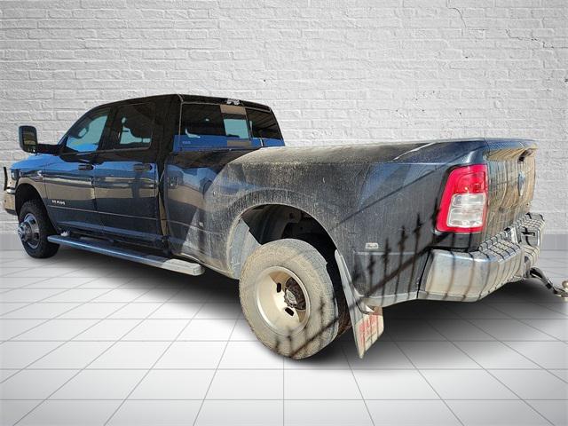 2022 RAM 3500 Tradesman Crew Cab 4x4 8 Box