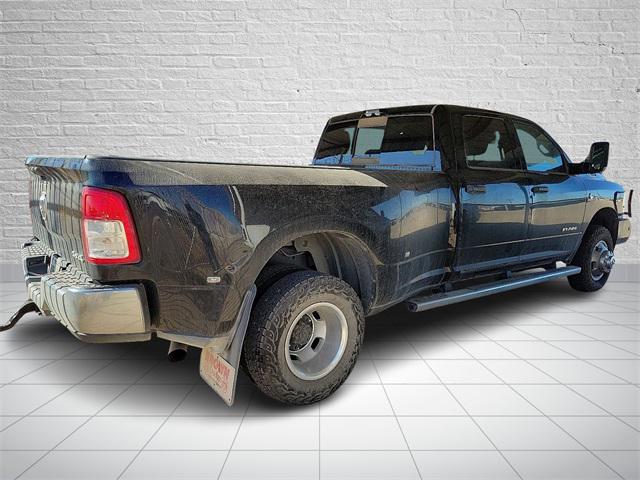 2022 RAM 3500 Tradesman Crew Cab 4x4 8 Box