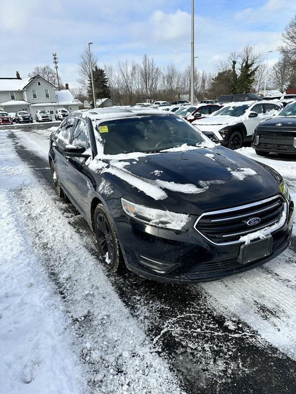 2016 Ford Taurus SEL
