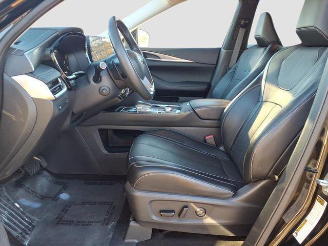 2023 INFINITI QX60 LUXE AWD
