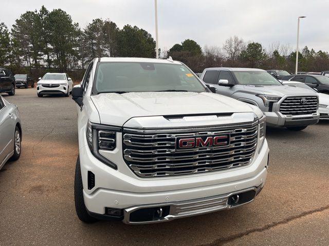 2022 GMC Sierra 1500 4WD Crew Cab Short Box Denali