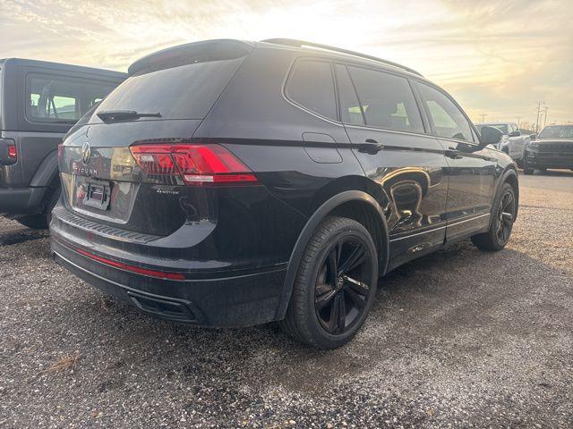 2023 Volkswagen Tiguan 2.0T SE R-Line Black