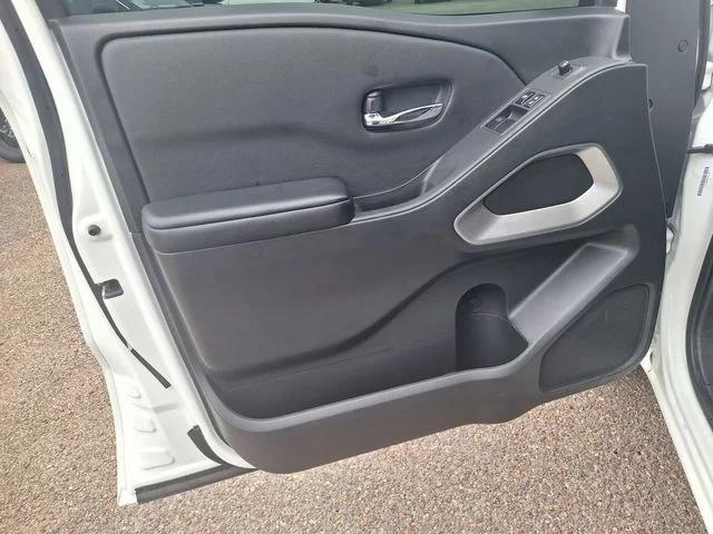 2025 Nissan Frontier King Cab SV 4x2