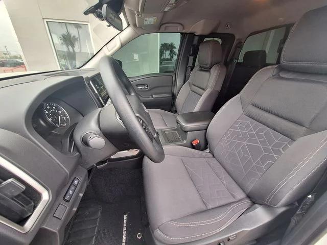 2025 Nissan Frontier King Cab SV 4x2