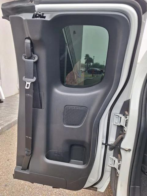 2025 Nissan Frontier King Cab SV 4x2