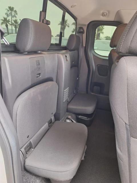 2025 Nissan Frontier King Cab SV 4x2