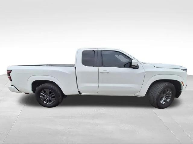 2025 Nissan Frontier King Cab SV 4x2