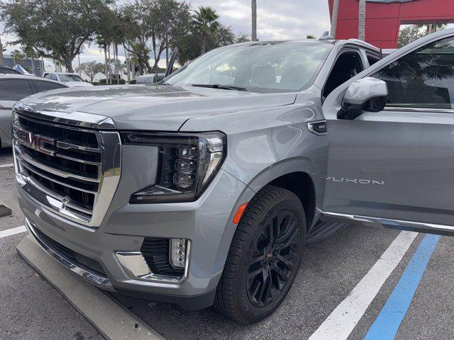 2023 GMC Yukon XL 4WD SLT