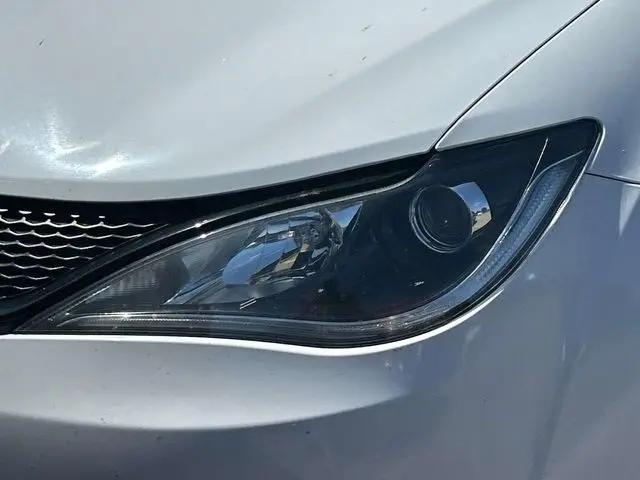 2020 Chrysler Pacifica Touring