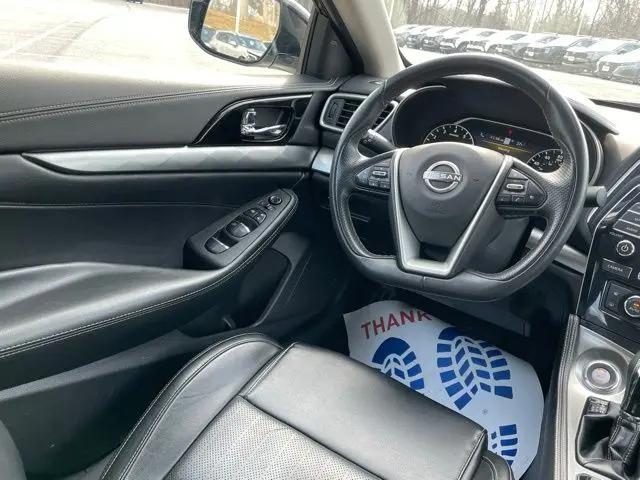 2023 Nissan Maxima SV Xtronic CVT