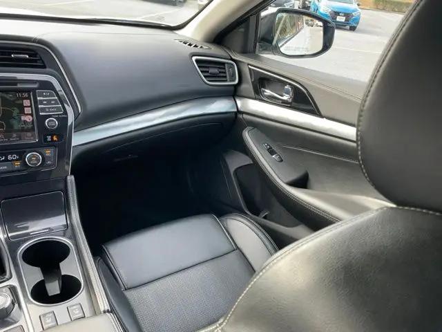 2023 Nissan Maxima SV Xtronic CVT