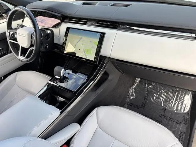2025 Land Rover Range Rover Sport P360 SE
