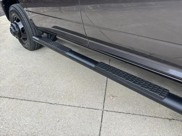 2025 Ram 3500 Tradesman Crew Cab 4x4 8' Box