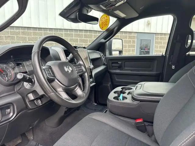 2025 Ram 3500 Tradesman Crew Cab 4x4 8' Box