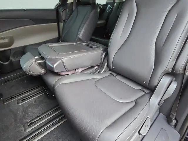 2026 Kia Carnival MPV EX