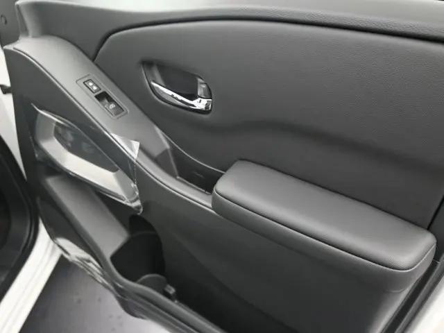2026 Nissan Frontier Crew Cab SV 4x2