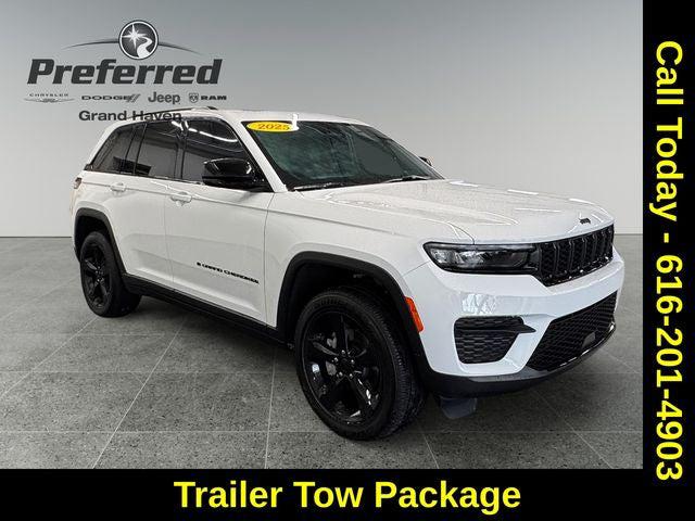 2025 Jeep Grand Cherokee Altitude X 4x4
